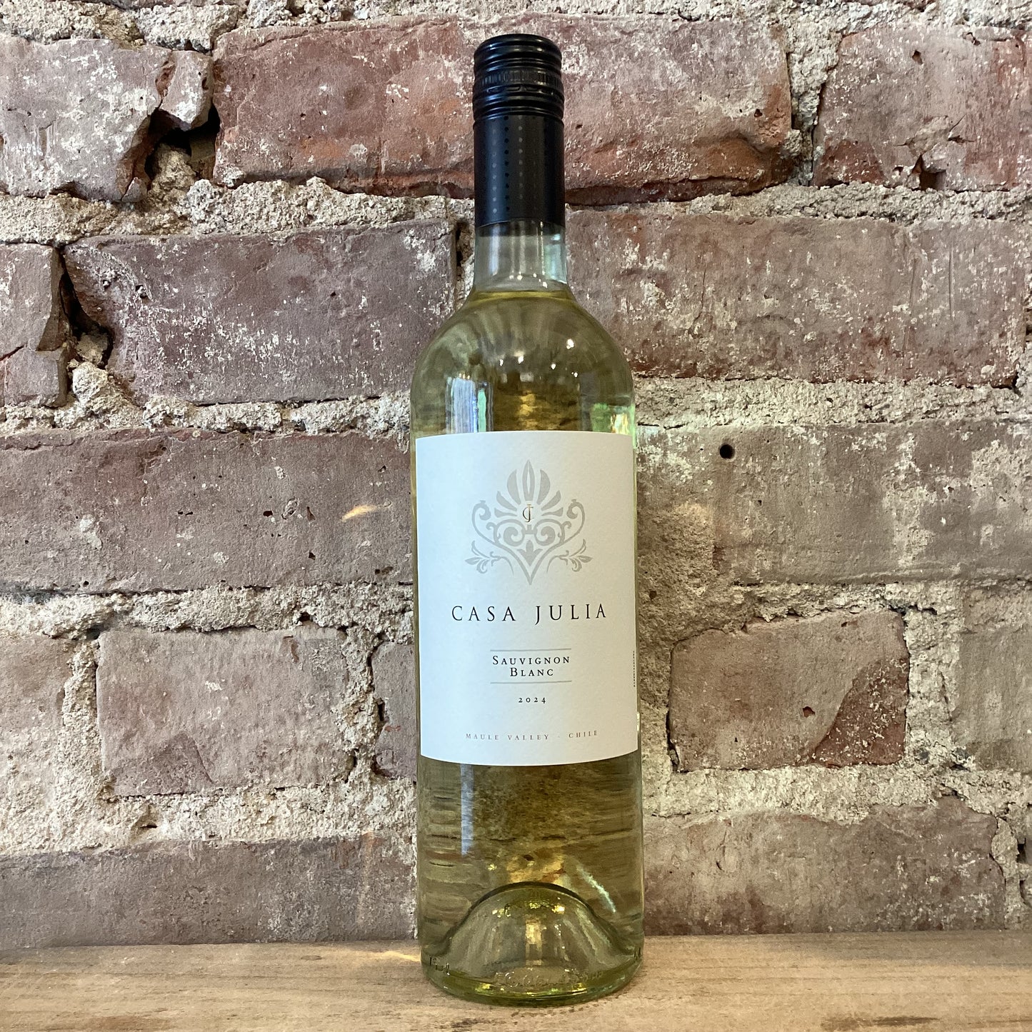 Casa Julia Valle del Maule Sauvignon Blanc 2024 750mL
