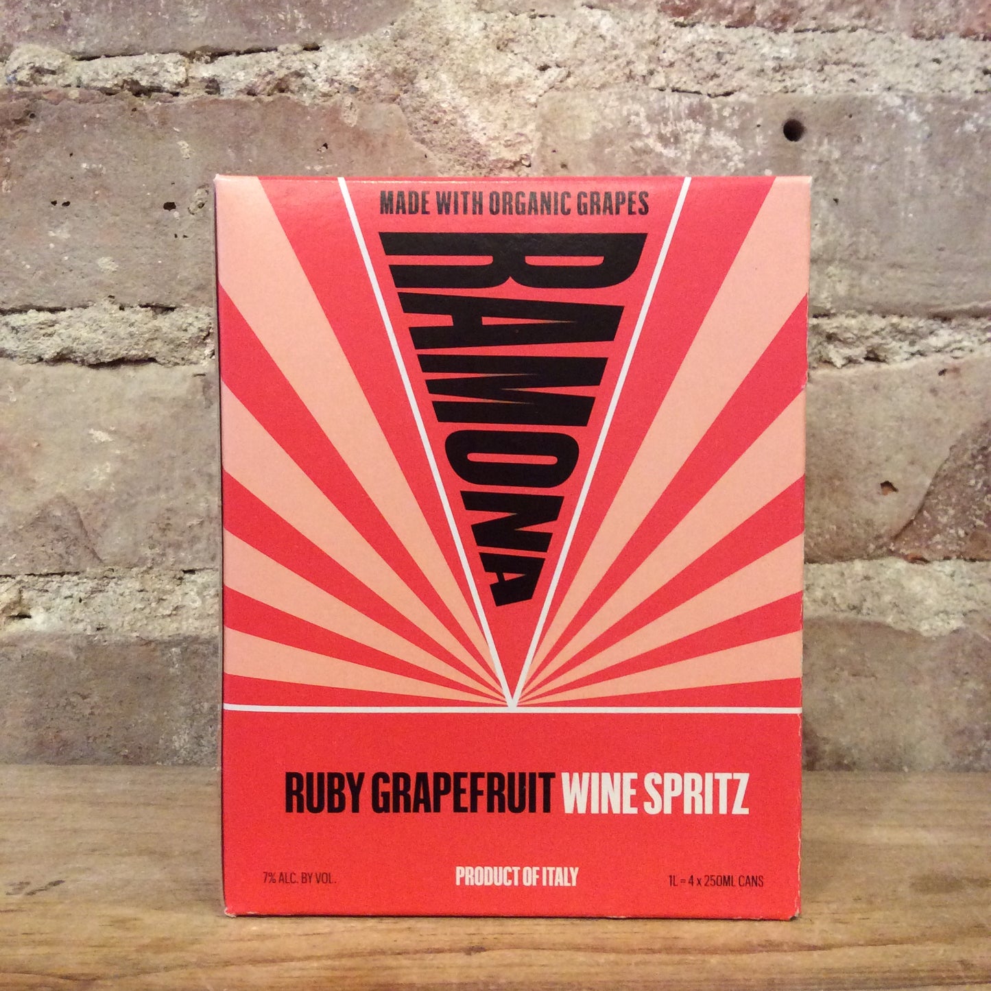 Ramona Dry Ruby Grapefruit Wine Spritz 250mL Can