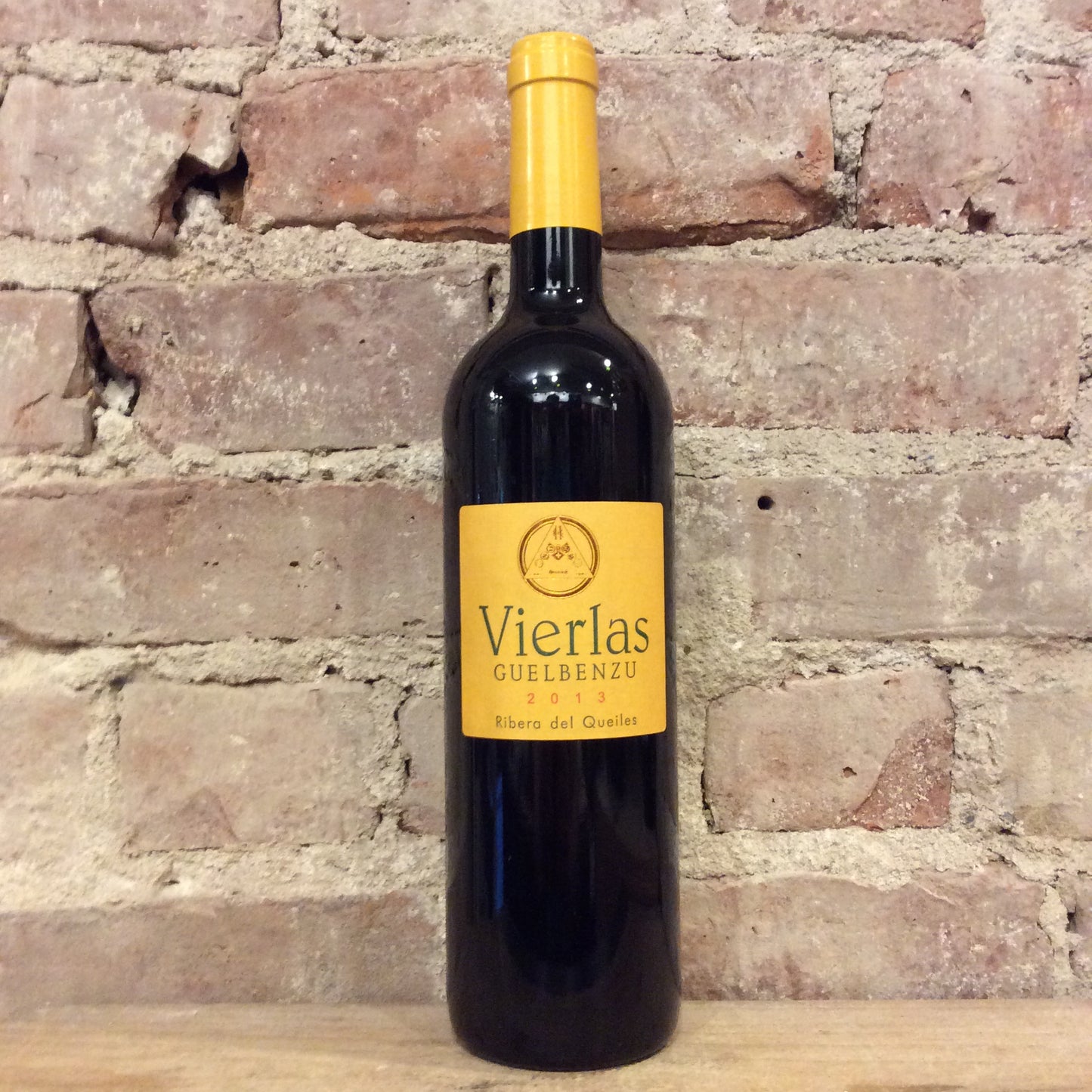 Guelbenzu Vierlas Ribera del Queiles 2013 750mL