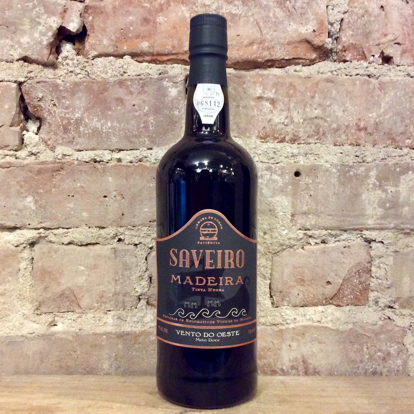 Saveiro 'Vento de Oeste' Madeira 750mL