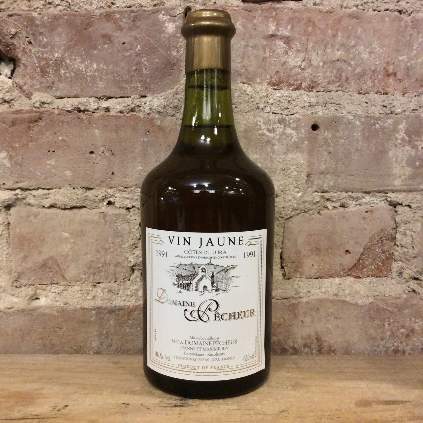 Domaine Pecheur Cotes du Jura Vin Jaune 1991 750mL