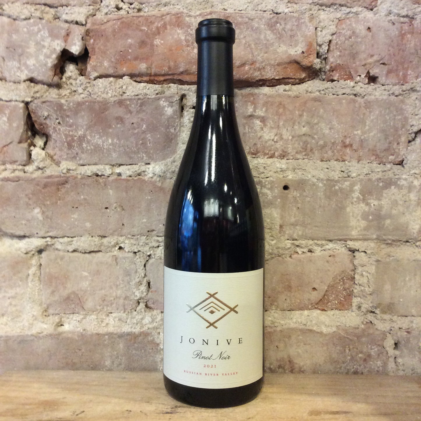 Jonvive Pinot Noir Russian River Valley 2021 750mL