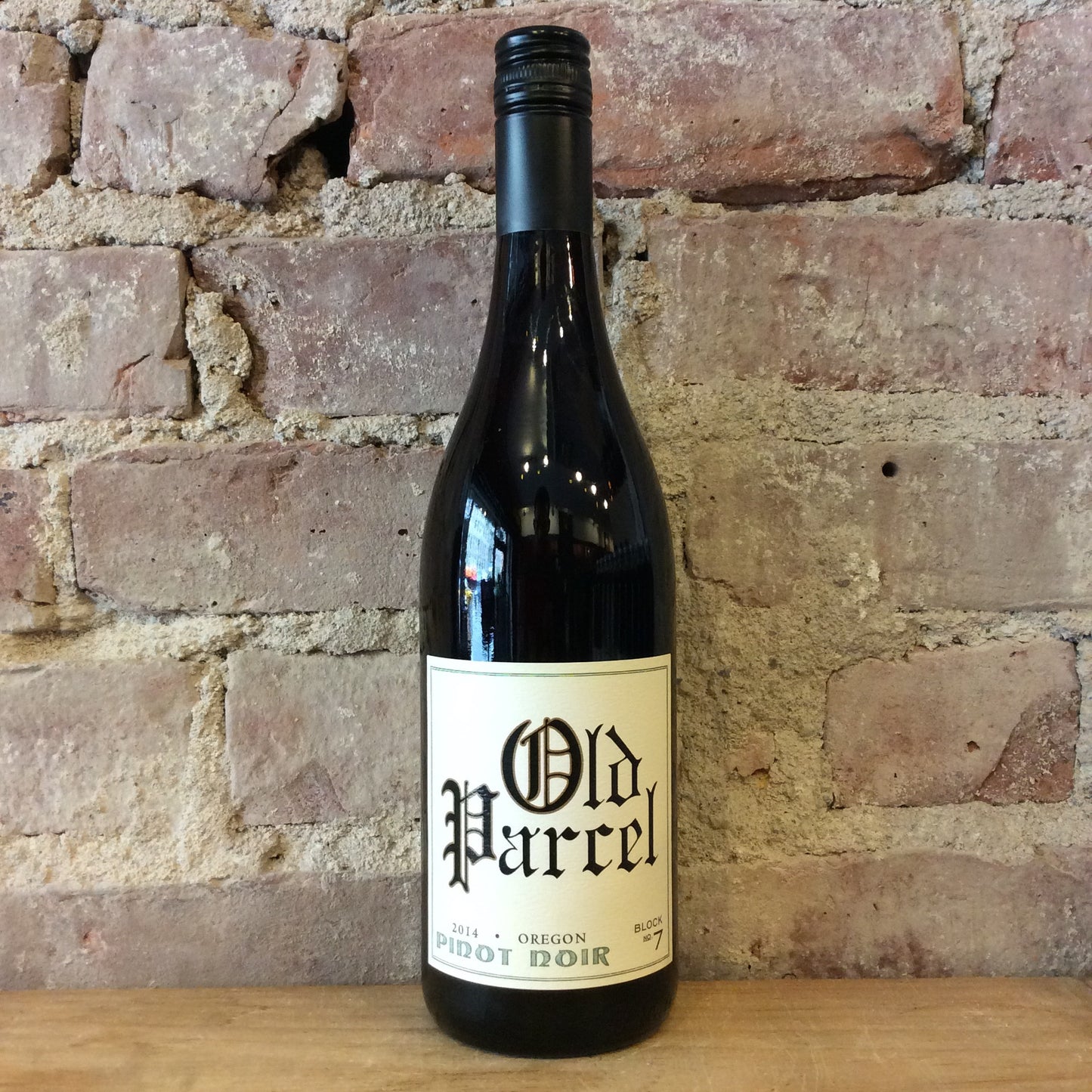 Old Parcel Pinot Noir 2022 750mL
