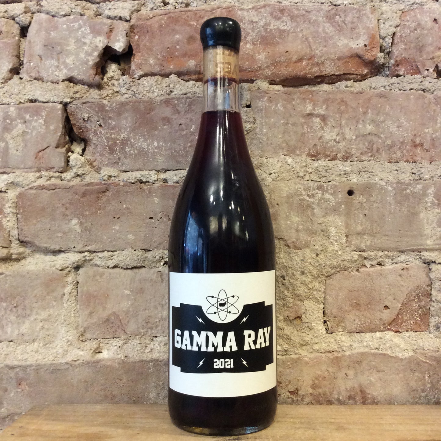 Maison Noir 'Gamma Ray' 2022 750mL