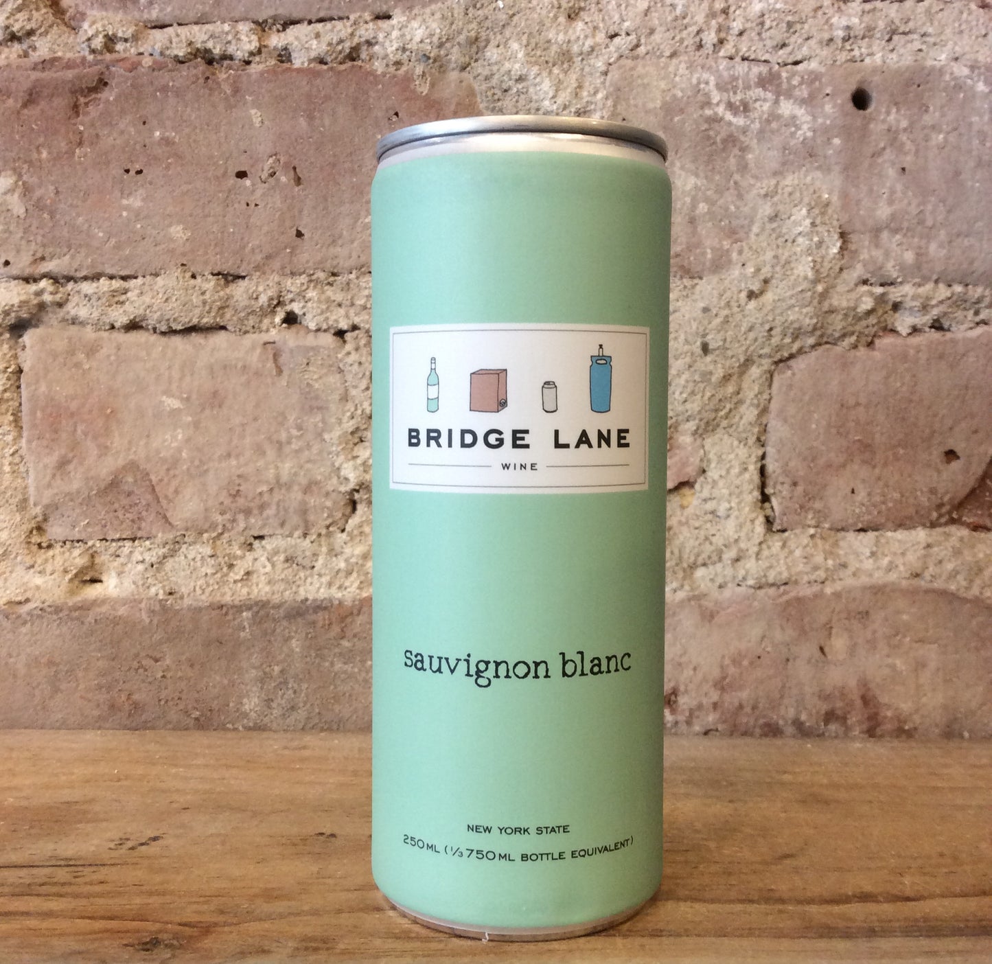 Bridge Lane Sauvignon Blanc NV 250mL Can