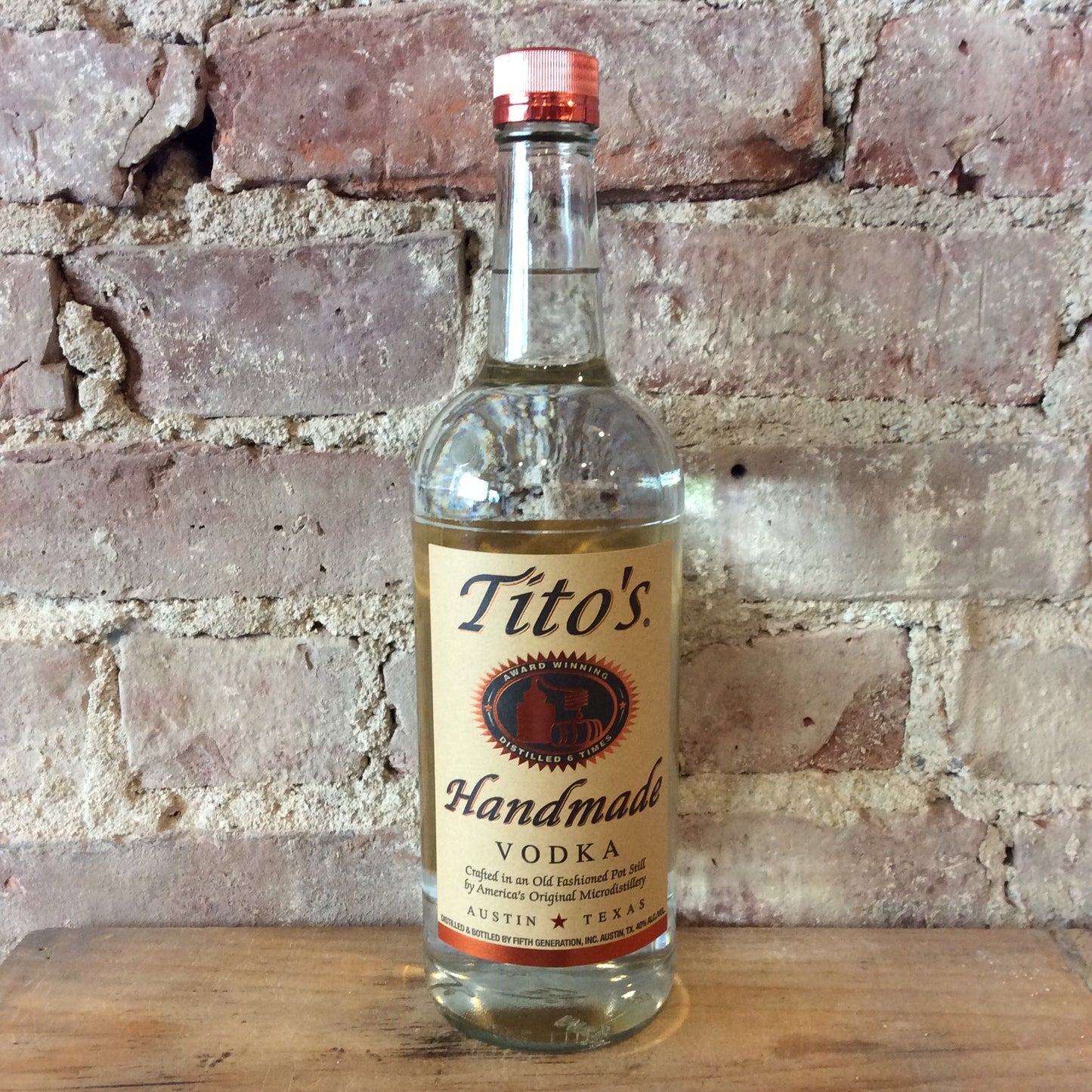Tito's Handmade Vodka 1L