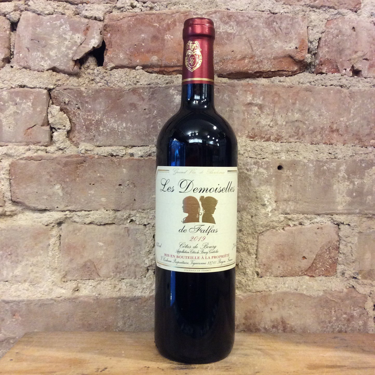 Château Falfas Les Demoiselles de Falfas Côtes de Bourg 2022 750ml