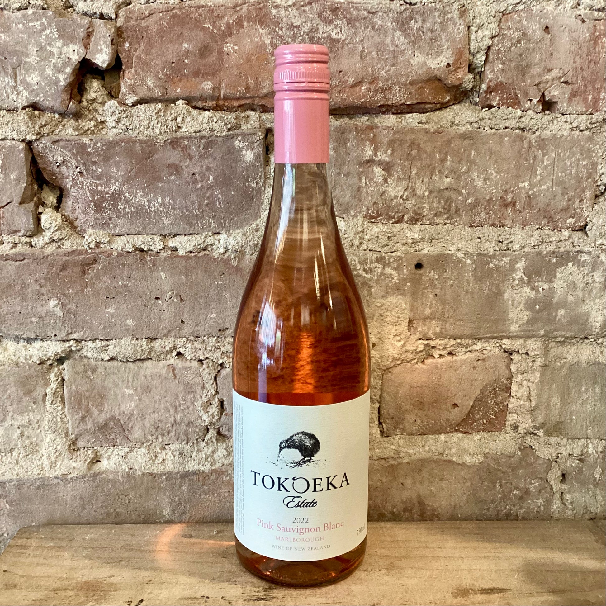 Tokoeka Estate Marlborough Pink Sauvignon Blanc 2022 750mL