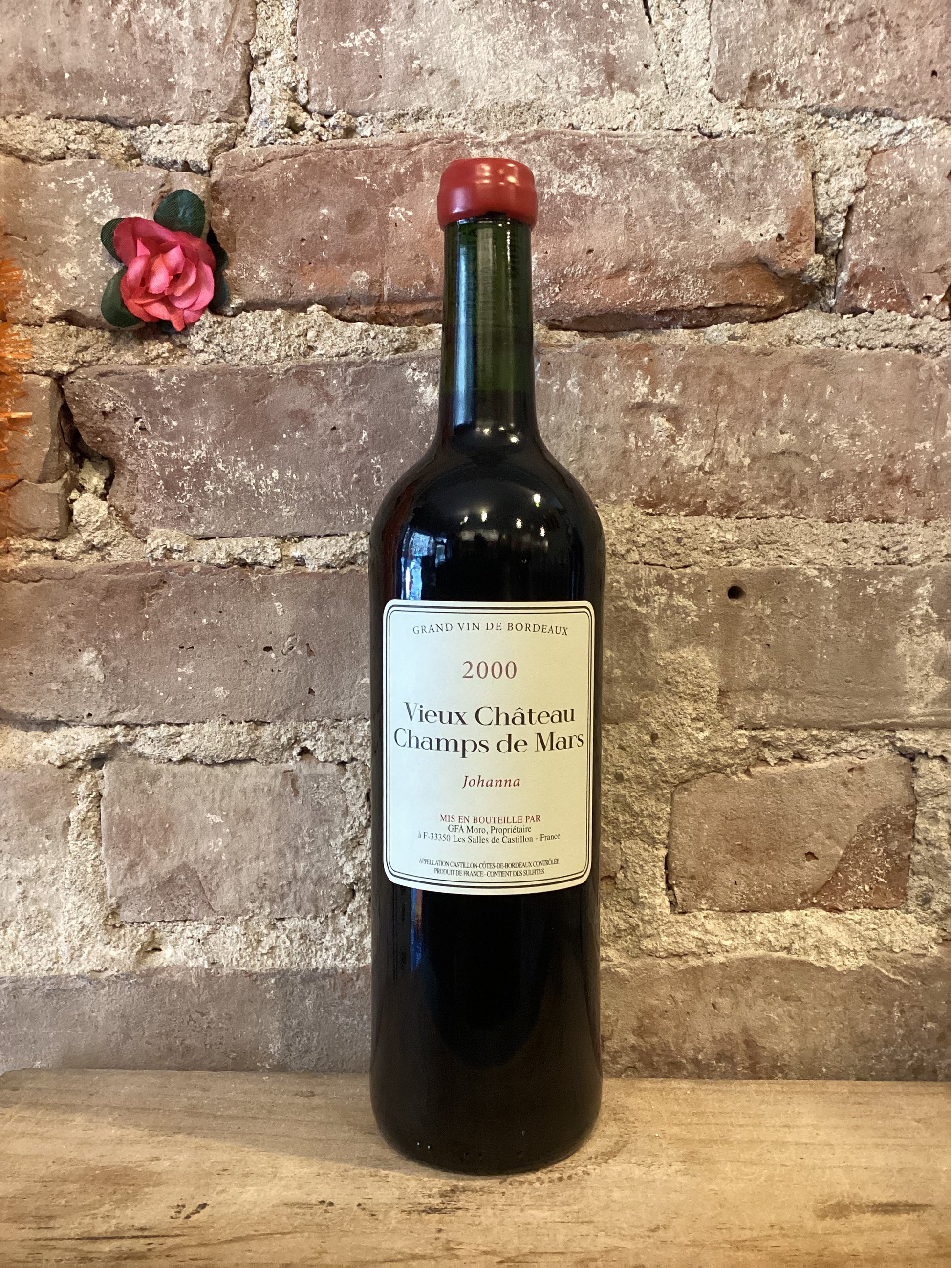 Vieux Château Champs de Mars “Johanna” 2000 750mL
