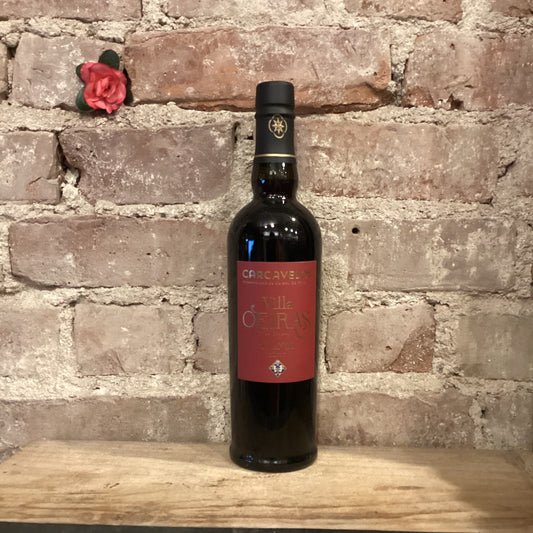 Villa Oeiras Carcavelos Tinto 10yr 500mL
