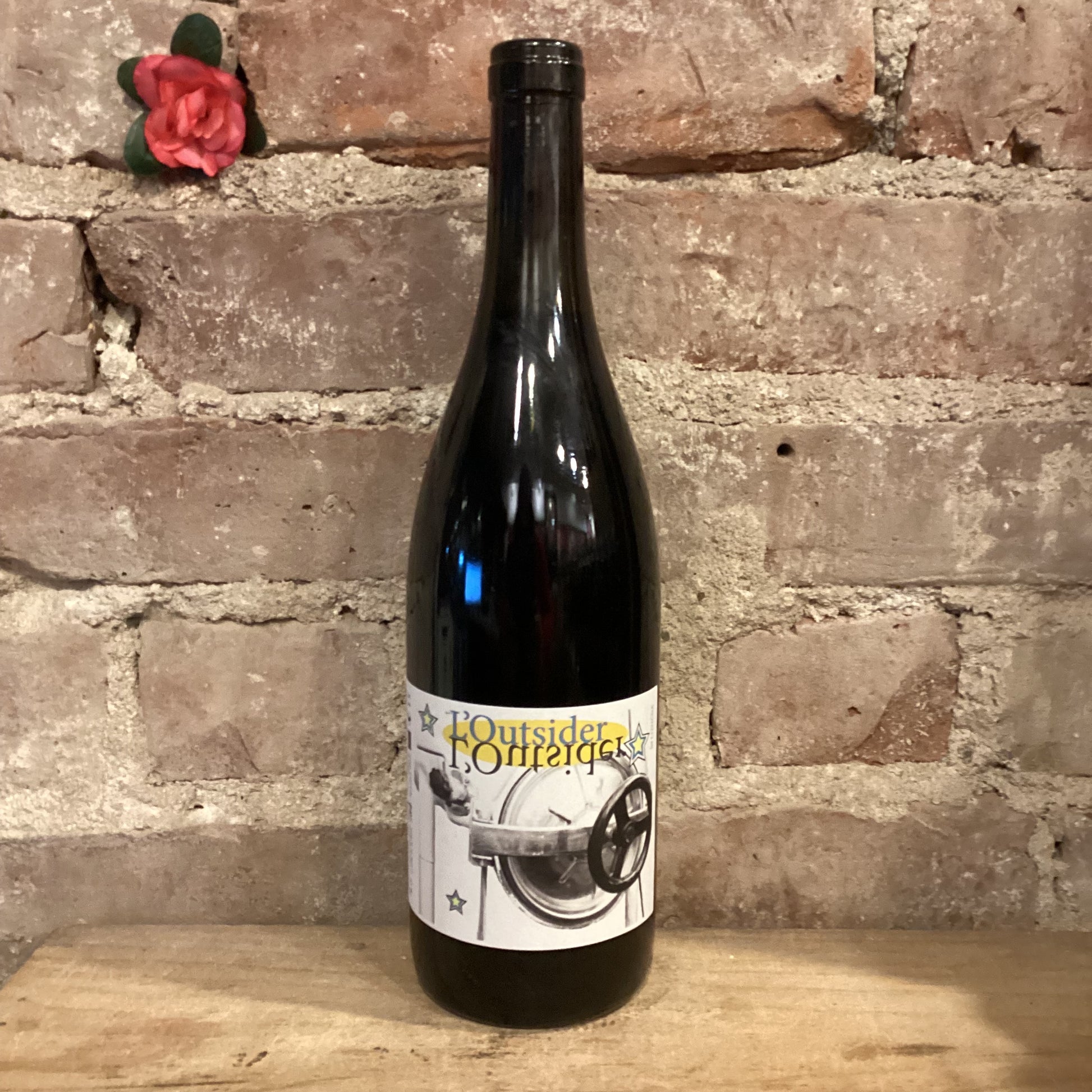 Domaine La Ferme Des Magesses "L'Outsider" 2021 750mL