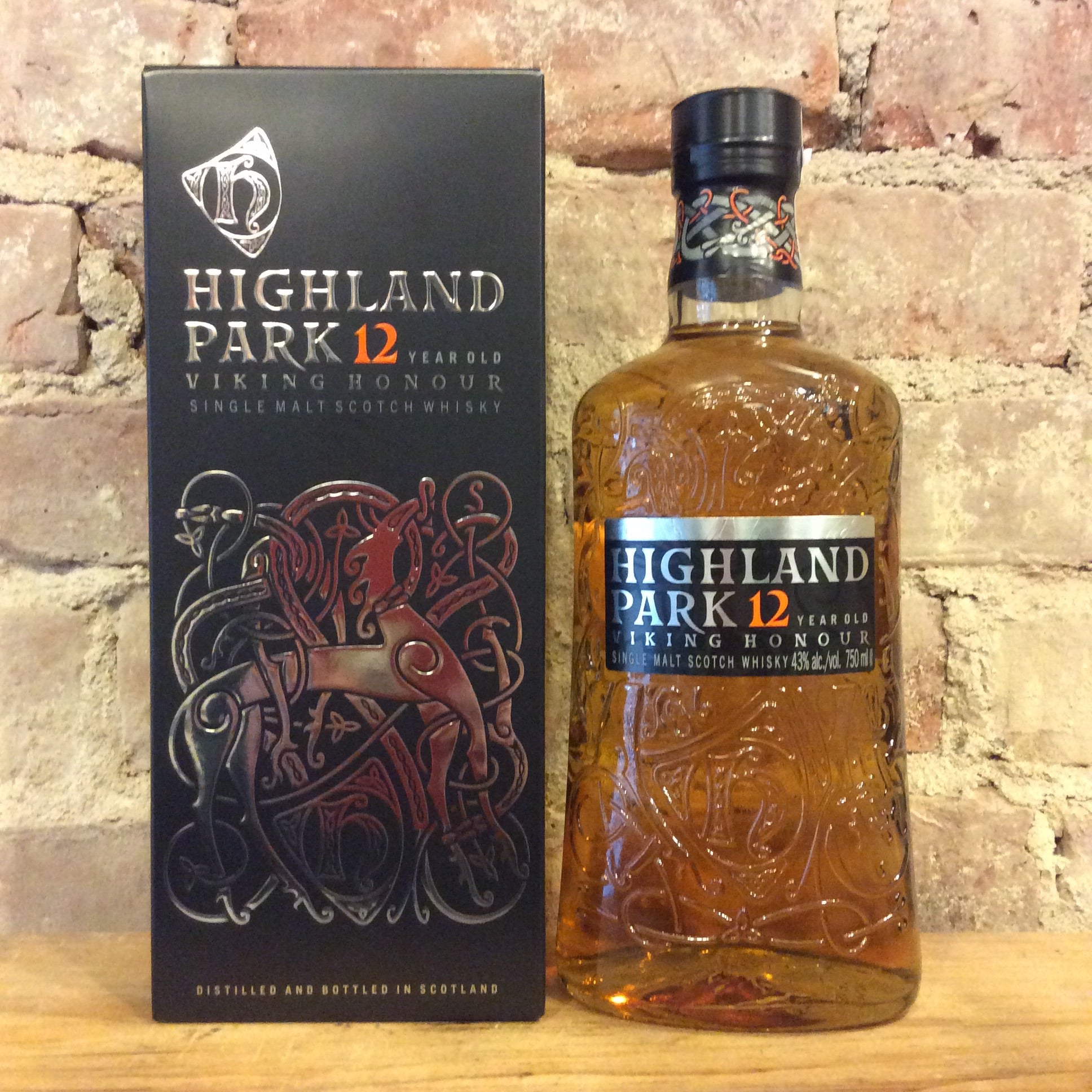 Highland Park 12yr 'Viking Honour' Single Malt 750ml :: Single